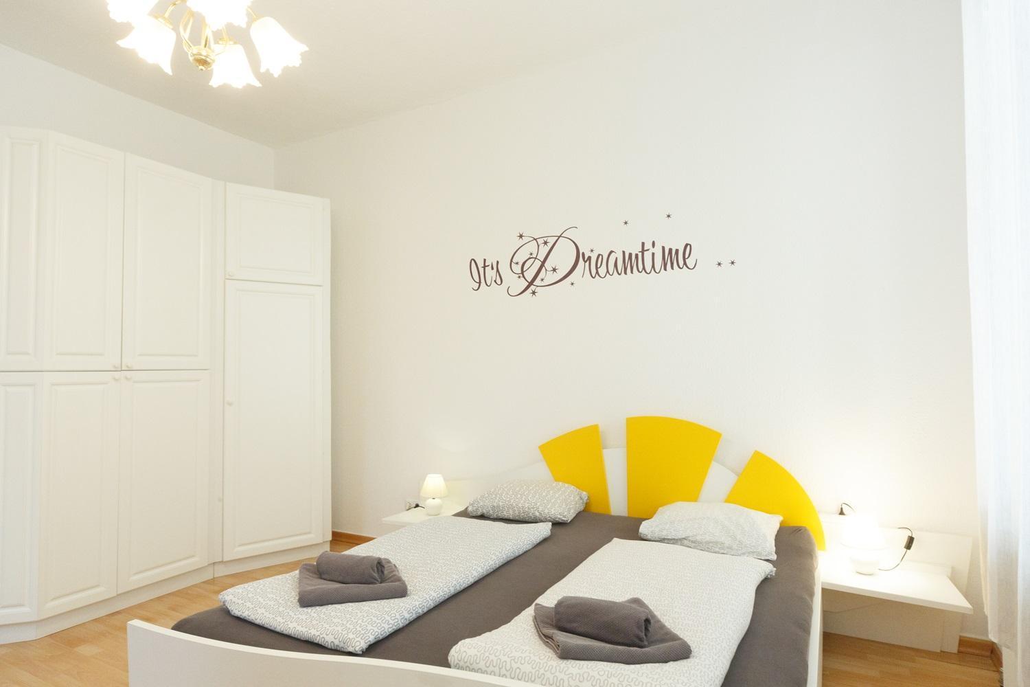 Arnsteingasse 8 *